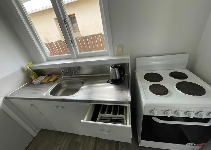5 Beds Including 3 Double Beds And 1 Double Or 2 Single Sofa Beds At 22a Pererika Street